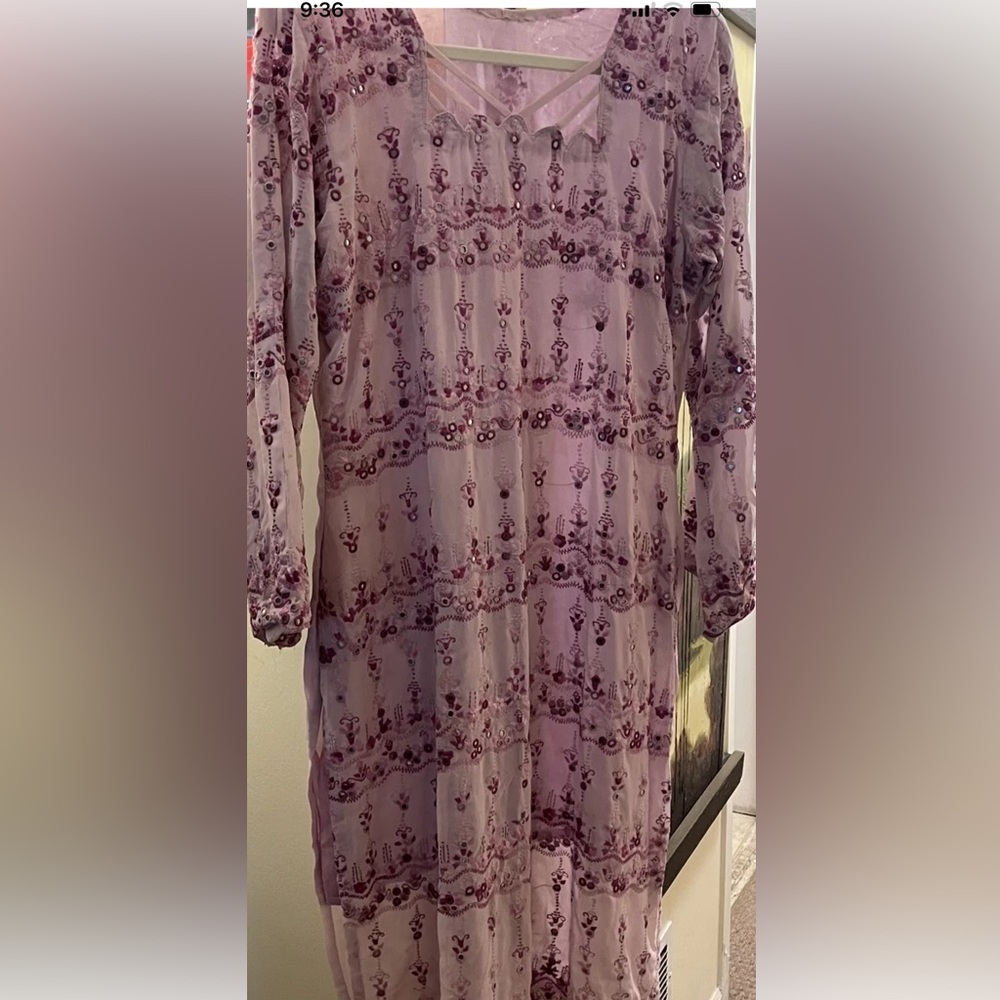 Pakistani Lalic hand Embroidered shalwar kameez with duppta